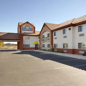https://days-inn-phoenix-north.hotelsofphoenix.com